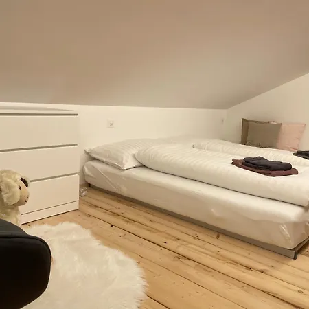 Semesterbostad Walliser Stadel