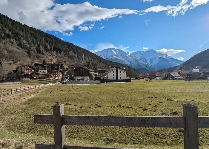 Walliser Stadel Holiday home *